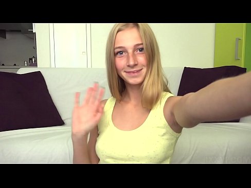 ❤️ Amikor unatkozom, lustán maszturbálom a rózsaszín puncimat... ❤️ Sex video at hu.filmexxx18.ru ❌