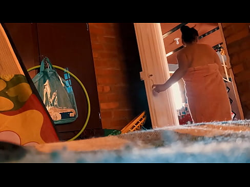 ❤️ A nagybátyám követ a zuhanyzóba, és megdug, miközben zuhanyozom. ❤️ Sex video at hu.filmexxx18.ru ❌